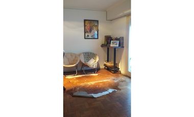 MUY LINDO PH EN CHAUVIN FONDO