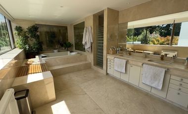 Regia Casa Los Dominicos, Colegio Wenlock