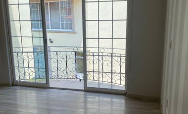 CASA EN VENTA EN HACIENDA DE LAS PALMAS 4 RECAMARA