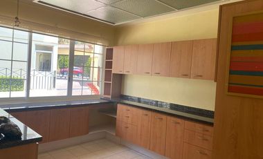 CASA EN VENTA EN HACIENDA DE LAS PALMAS 4 RECAMARA