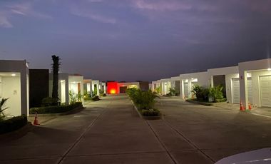 hotel en venta en august 7. Cod V9763638