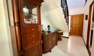 casa en arriendo en loma de las brujas. Cod A776949