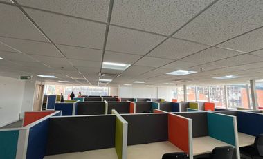 edificio en arriendo/venta en bella suiza-usaquén. Cod A1094115