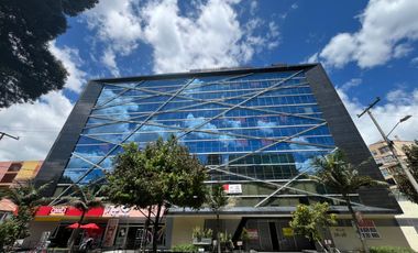 edificio en arriendo/venta en bella suiza-usaquén. Cod A1094115