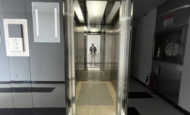 edificio en arriendo/venta en bella suiza-usaquén. Cod A1094115