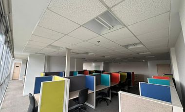 edificio en arriendo/venta en bella suiza-usaquén. Cod A1094115