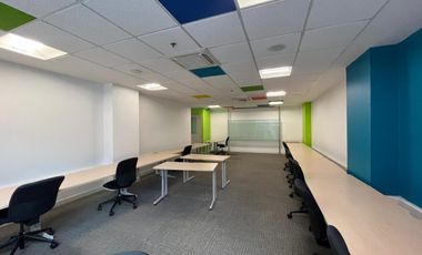 edificio en arriendo/venta en bella suiza-usaquén. Cod A1094115