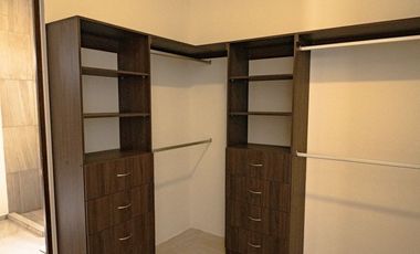 Casa en venta al norte de Mérida en privada con amenidades