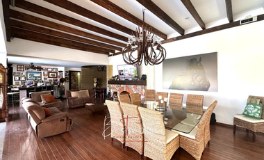 Exclusiva Residencia en Venta en Fracc. Campestre La Joya, Atlixco