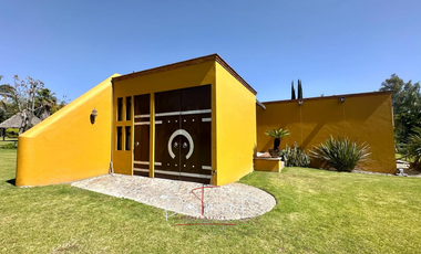 Exclusiva Residencia en Venta en Fracc. Campestre La Joya, Atlixco