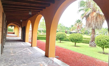Exclusiva Residencia en Venta en Fracc. Campestre La Joya, Atlixco
