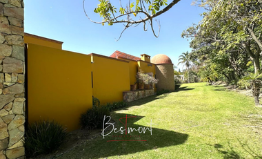 Exclusiva Residencia en Venta en Fracc. Campestre La Joya, Atlixco