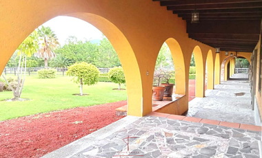 Exclusiva Residencia en Venta en Fracc. Campestre La Joya, Atlixco
