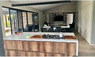 Casa para Arriendo Amoblada en Girardota Antioquia