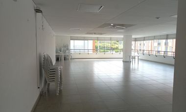 apartamento en arriendo en arboleda campestre yarumo piso 7 sin ascensor. Cod A13195