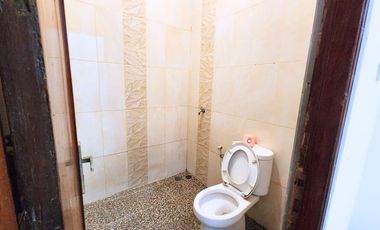 Rumah di Tebet Timur 2 Lantai Akses Jalan 2 Mobil Lega - LT. 80m2 LB. 150m2