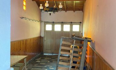 LATORRE PROP. VENDE CHALET 3 AMB CON PARQUE Y GARAGE - HERMOSO ENTORNO