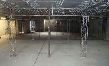 GALPON INDUSTRIAL 900M2 EN 2 PLANTAS, OPCION LOTE LINDERO DE 1000M2. ZONA INDUSTRIAL 1