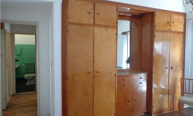 Excepcional depto de 3 amb con dep. en edicio de gran calidad.