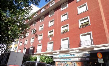 Excepcional depto de 3 amb con dep. en edicio de gran calidad.