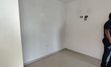 apartamento en arriendo en antonia santos. Cod A126234