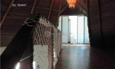 VENTA CASA EN ZONA DE PLAYA, 2REC, 2B, SECTOR PUNTA CHAME