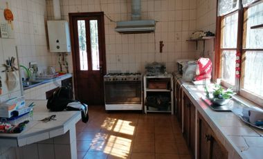 Se arrienda casa en Buin.