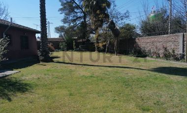 Se arrienda casa en Buin.