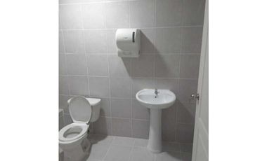 LOCAL DE 125 MTS2 EN PREMIER  PLAZA , BRISAS DEL GOLF