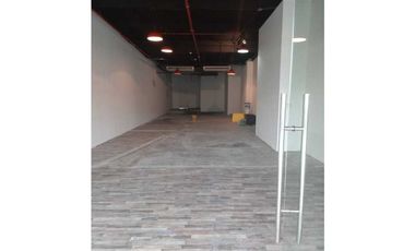 LOCAL DE 125 MTS2 EN PREMIER  PLAZA , BRISAS DEL GOLF