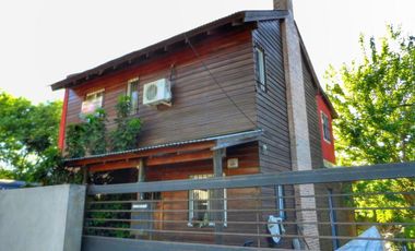 Casa en venta - 3 dormitorios 2 baños - 240mts2 -City Bell, La Plata