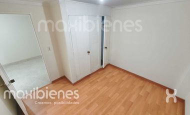 apartamento en arriendo en los colores. Cod A68888
