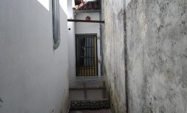 Casa 3 ambientes + departamento 2 ambientes