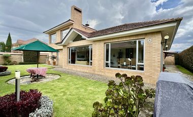 casa en venta en el zahir. Cod V5736