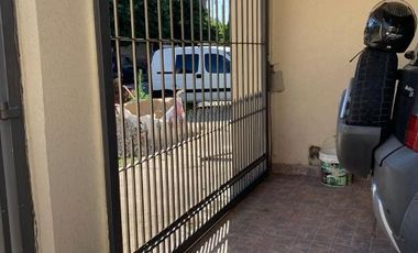 Casa en venta en Lanus Oeste