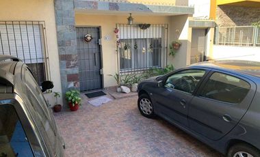 Casa en venta en Lanus Oeste