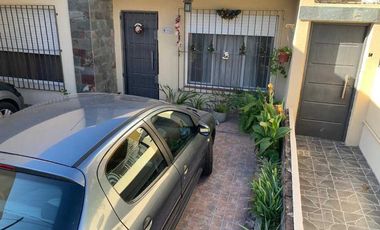 Casa en venta en Lanus Oeste