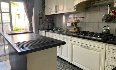 Casa en venta en Lanus Oeste