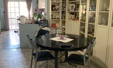 Casa en venta en Lanus Oeste