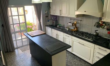 Casa en venta en Lanus Oeste