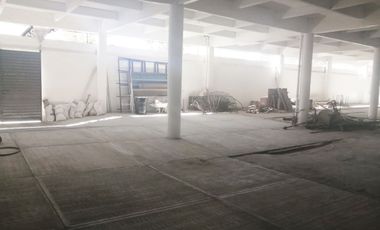 TOLUCA EN VENTA O RENTA CÉNTRICO EDIFICIO-BODEGA