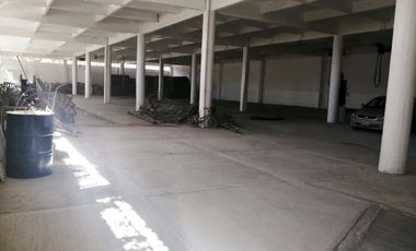TOLUCA EN VENTA O RENTA CÉNTRICO EDIFICIO-BODEGA