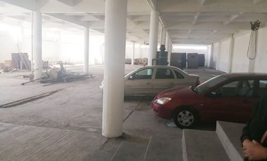 TOLUCA EN VENTA O RENTA CÉNTRICO EDIFICIO-BODEGA