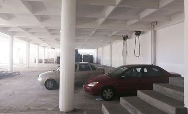 TOLUCA EN VENTA O RENTA CÉNTRICO EDIFICIO-BODEGA