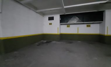 Venta - Cochera fija en zona centro SEGURIDAD 24 hs.