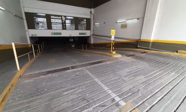 Venta - Cochera fija en zona centro SEGURIDAD 24 hs.