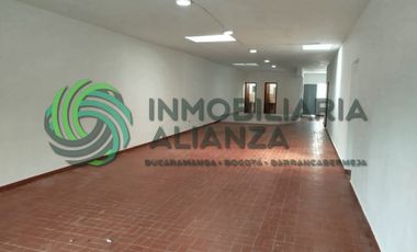 local en arriendo en mejoras públicas. Cod A814