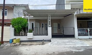 Disewakan Rumah 1,5 Lantai di Nginden Intan Timur, Surabaya