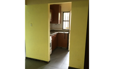 GRANADERO BAIGORRIA /CASA EN VENTA  BARRIO LOS ROBLES