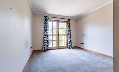 Casa en venta de 7 dorm. en Colina
